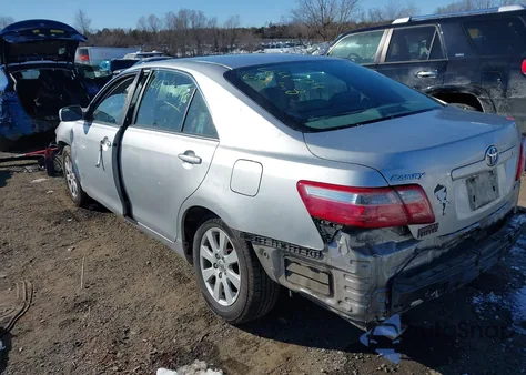 2007 Toyota Camry Xle V6 z USA, uszkodzony, nr VIN 4T1BK46K87U052946